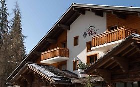 Le Chalet De Flore